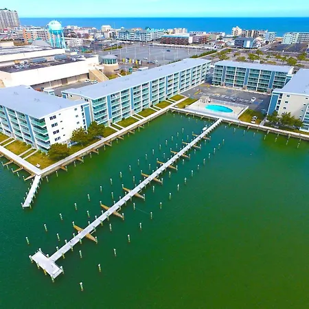Thunder Island 7A Apartamento